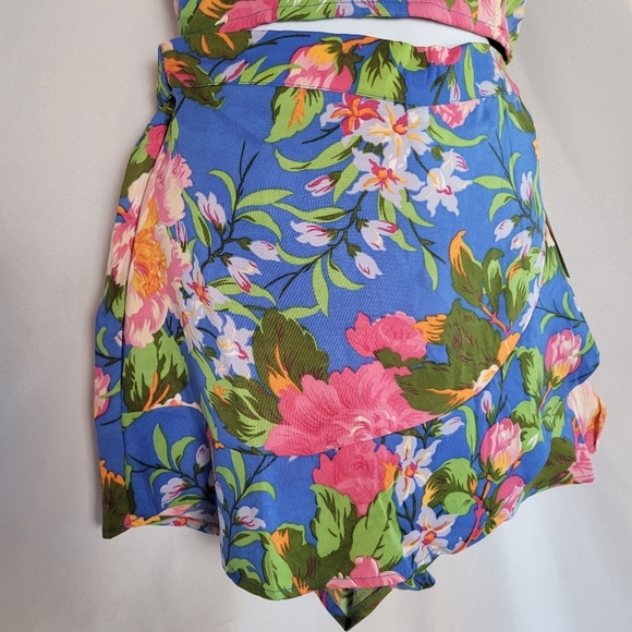 B.O.G. Lottie & Holly Summer Vacation Floral 2 Piece Tank & Skort Size Small - Picture 3 of 13